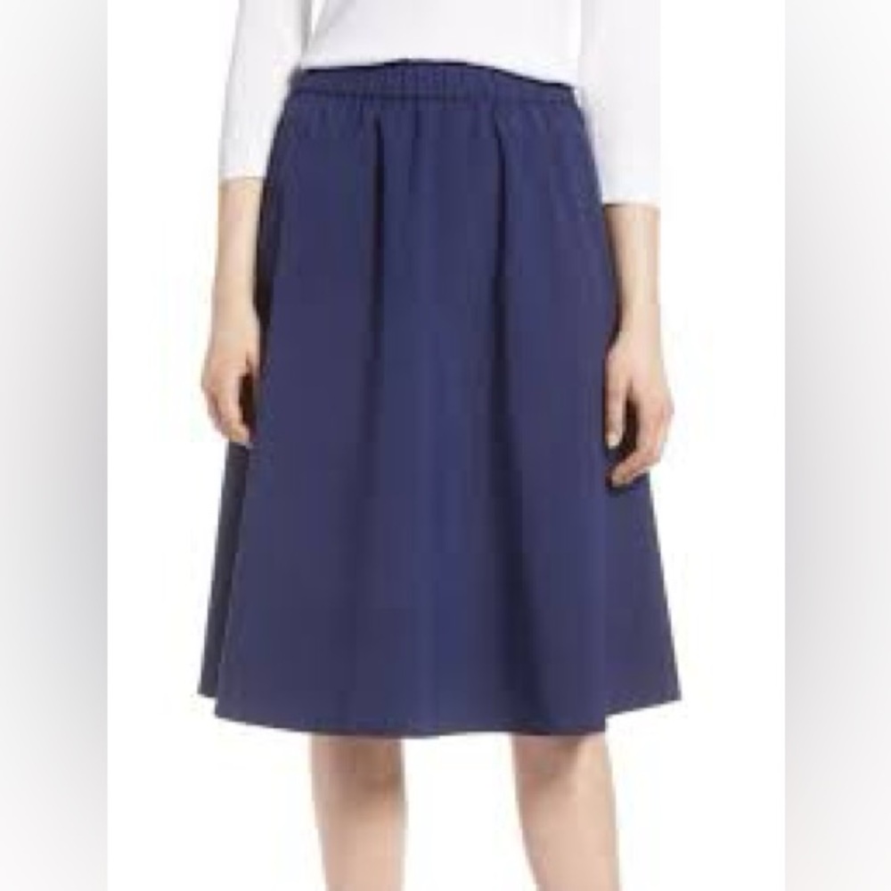 Women's Navy A-Line Skirt - Classic Everyday Style Sz M (P)